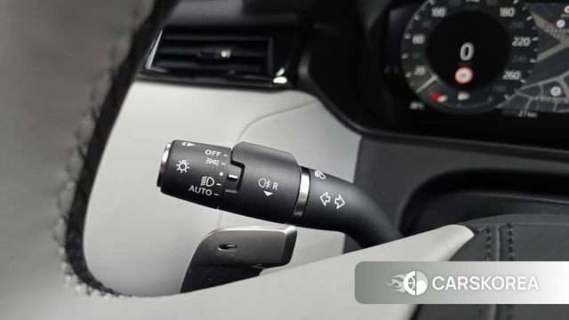 Land Rover Range Rover Velar id 4505131 из Кореи 19