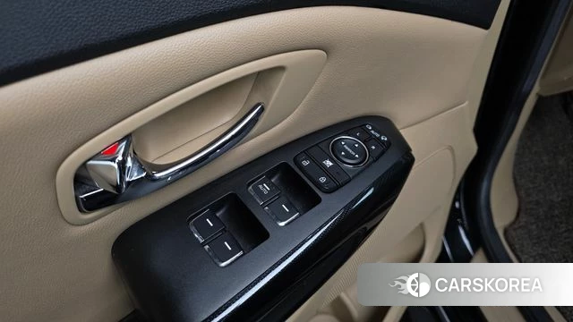 Kia All New Carnival id 4459585 из Кореи 19