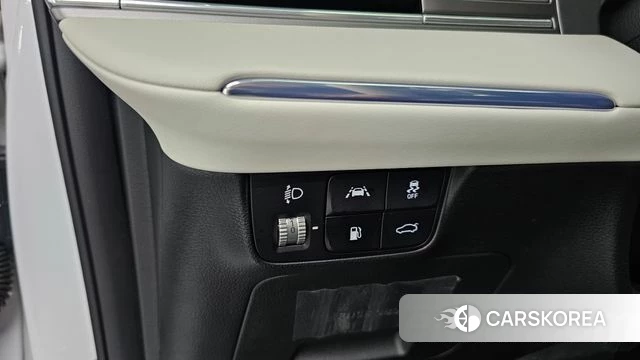 Hyundai The New Grandeur IG id 4409070 из Кореи 19