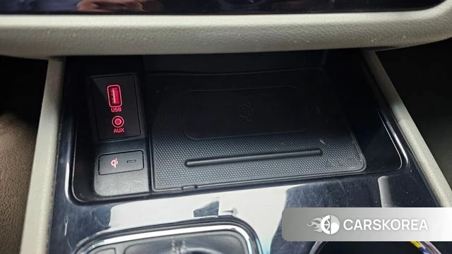 Kia The New Carnival id 4225778 из Кореи 19