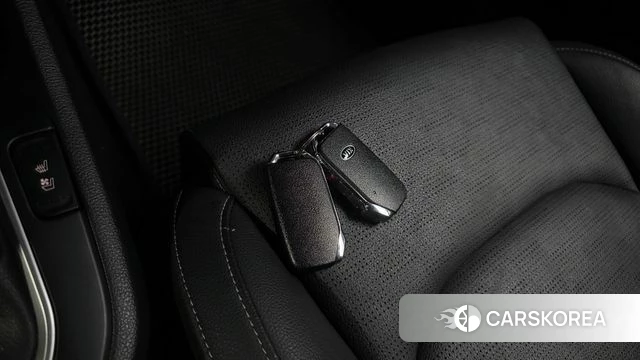 Kia Come New K3 id 4331420 из Кореи 19