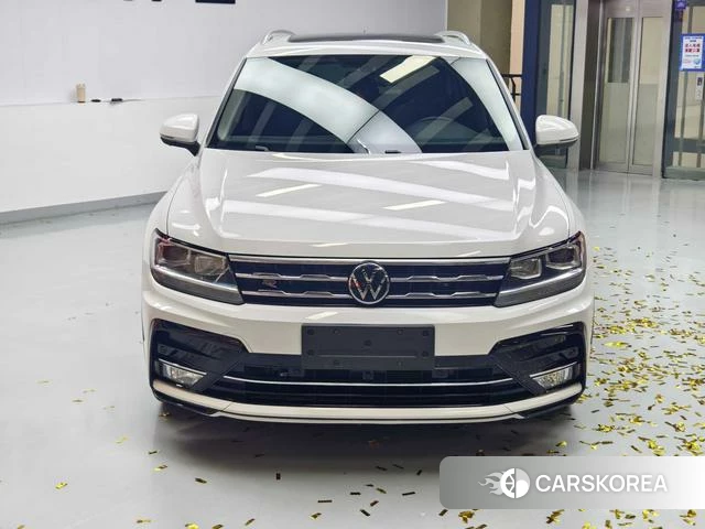 Volkswagen Tiguan L id 4290500 из Китая 19