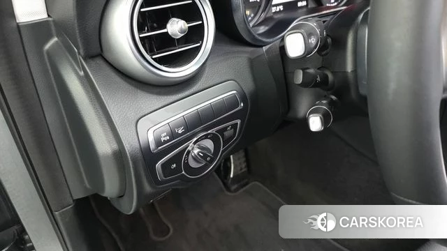 Mercedes-Benz C-Class W205 id 4372027 из Кореи 19