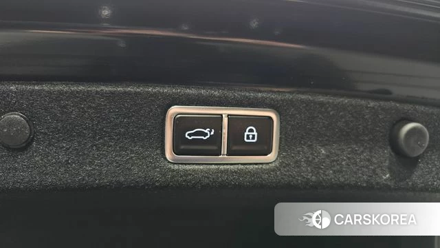 Hyundai Grandeur Hybrid (GN7) id 4200823 из Кореи 19