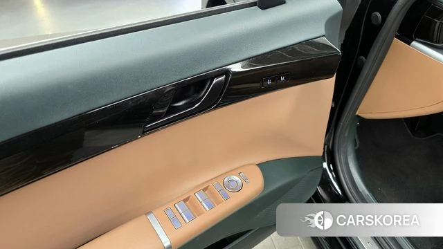 Hyundai Grandeur Hybrid (GN7) id 4292026 из Кореи 19