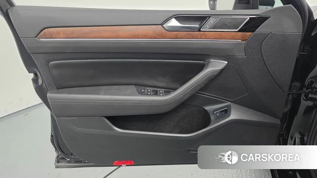Volkswagen Passat GT (B8) id 4310875 из Кореи 19