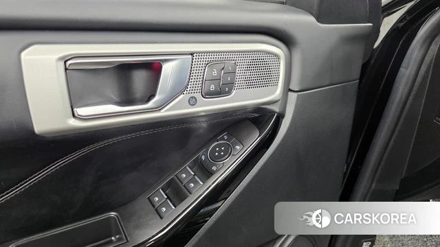 Ford Explorer 6th Generation id 4476045 из Кореи 19