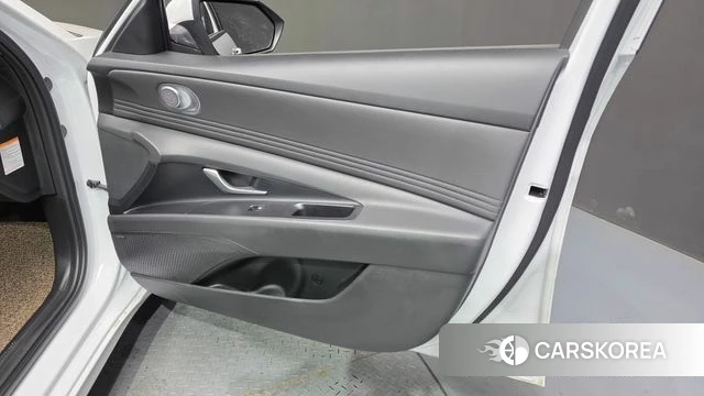 Hyundai The New Avante Hybrid (CN7) id 4185623 из Кореи 19