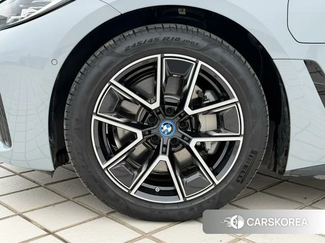 BMW i4 id 4265806 из Китая 19