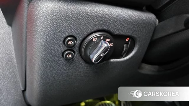 Mini Cooper S id 4741838 из Кореи 19