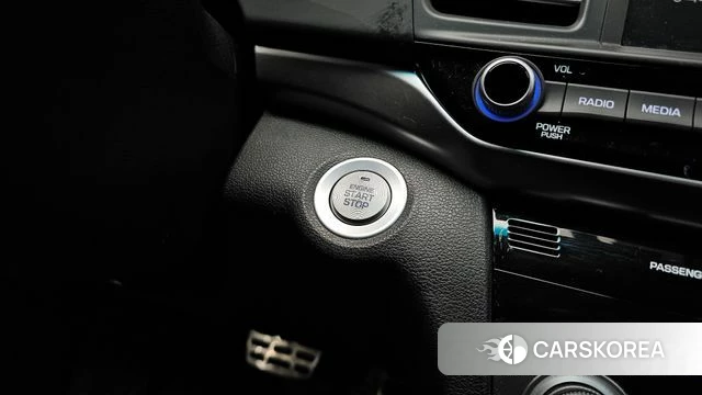 Hyundai The New Avante AD id 4203403 из Кореи 19