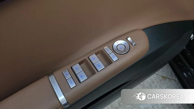 Hyundai Grandeur (GN7) id 4349440 из Кореи 19