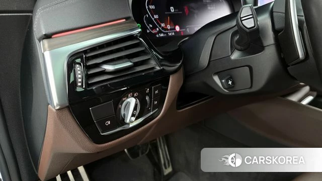 BMW 6 Series GT (G32) id 4232092 из Кореи 19