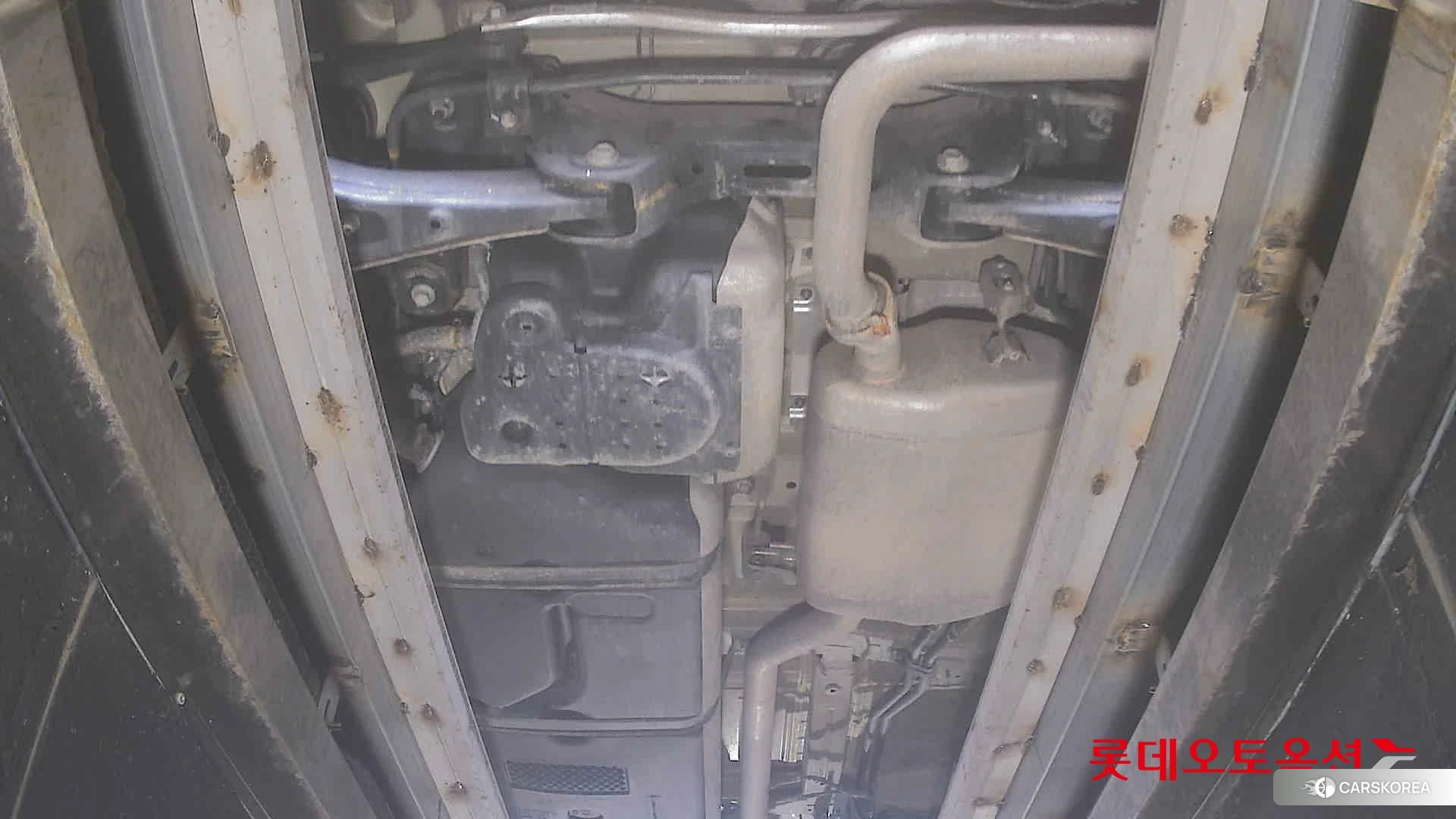 Kia Carnival id 4902362 из Кореи 19