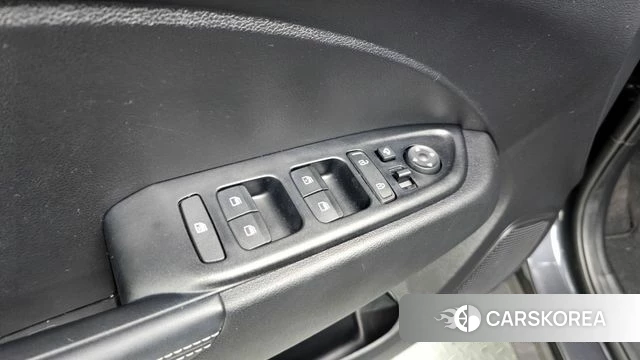 Hyundai Venue id 4572880 из Кореи 19