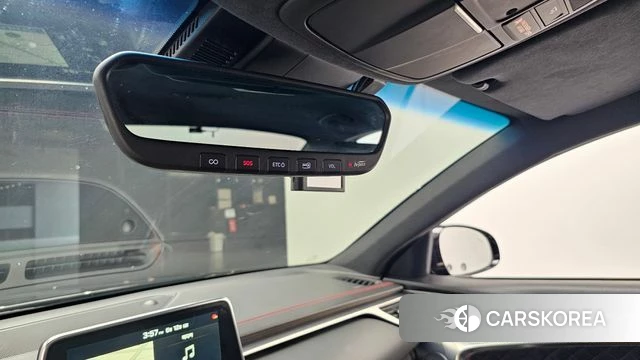 Genesis G70 id 4448066 из Кореи 19