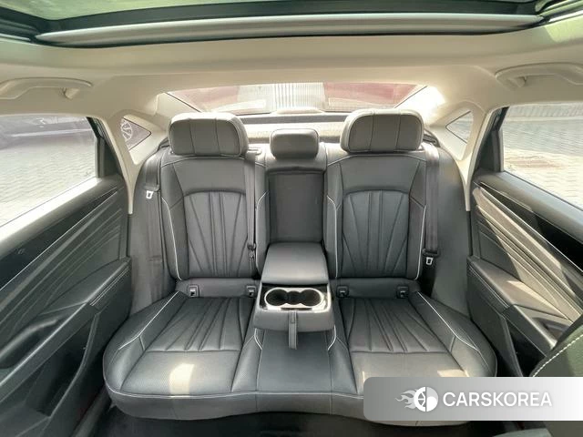 Volkswagen Passat id 4259797 из Китая 19