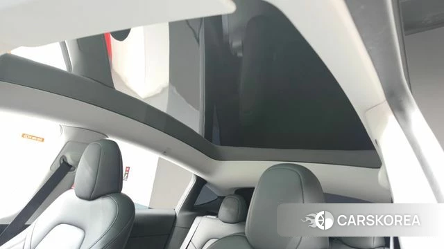Tesla Model Y id 4480291 из Кореи 19