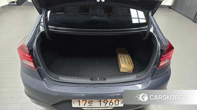 Hyundai The New Avante AD id 4403361 из Кореи 19