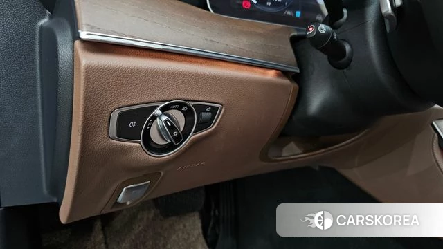 Mercedes-Benz E-Class W213 id 4864334 из Кореи 19