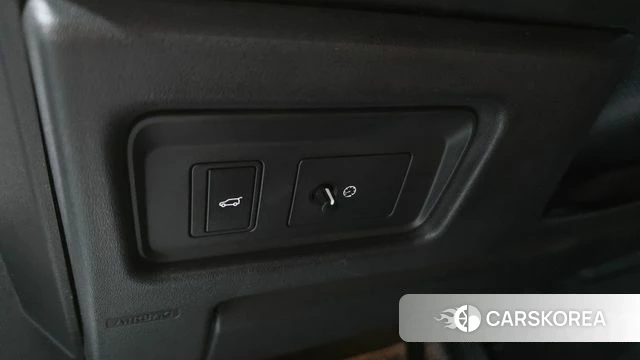 Land Rover Discovery Sports id 4856401 из Кореи 19