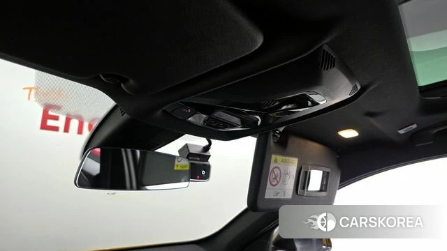 BMW 1 Series (F40) id 4201983 из Кореи 19