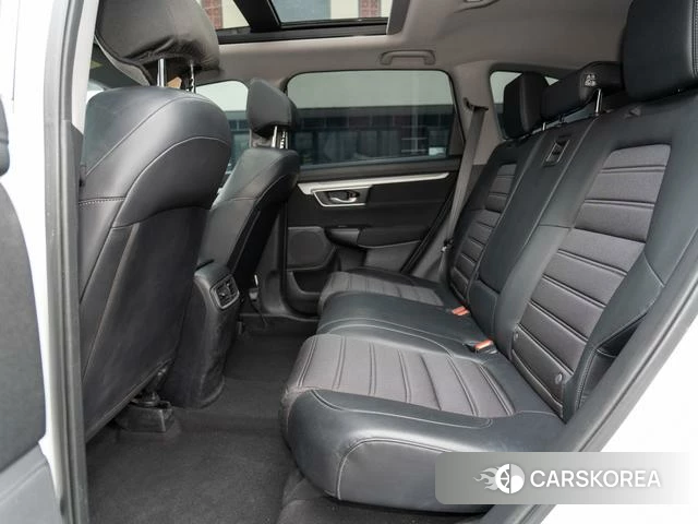 Honda CR-V id 4276946 из Китая 19