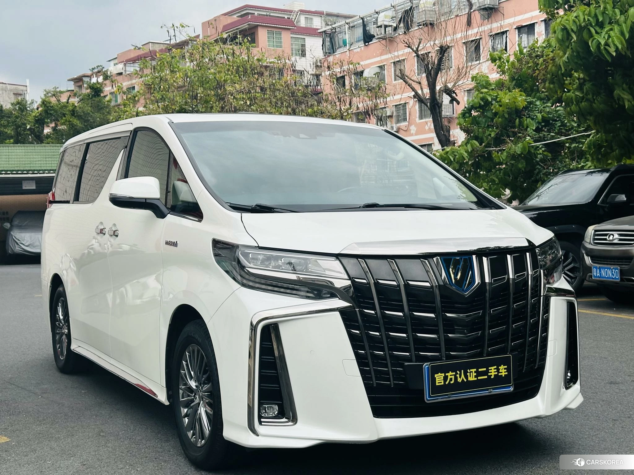 Toyota Elfa id 4468159 из Китая 19