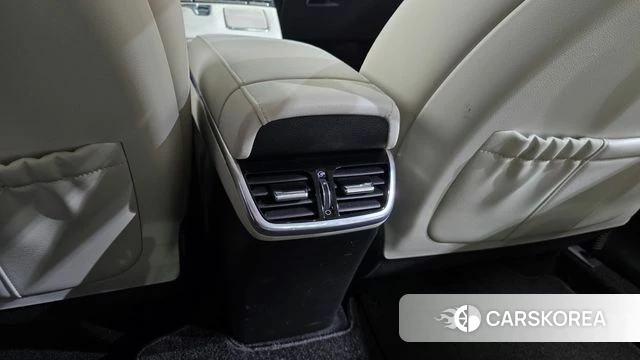 Hyundai The New Grandeur IG id 4603748 из Кореи 19