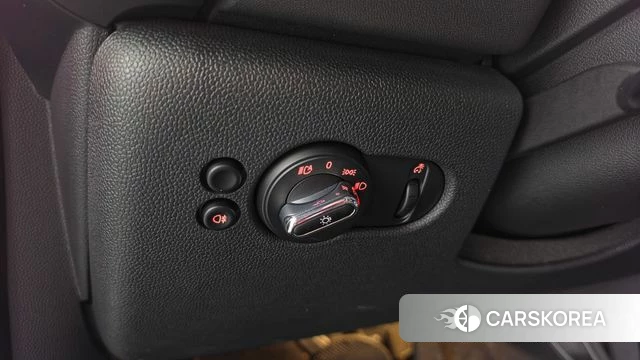 Mini Cooper id 4701960 из Кореи 19