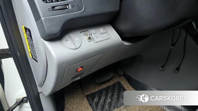 Hyundai The New Grand Starex id 4232342 из Кореи 19