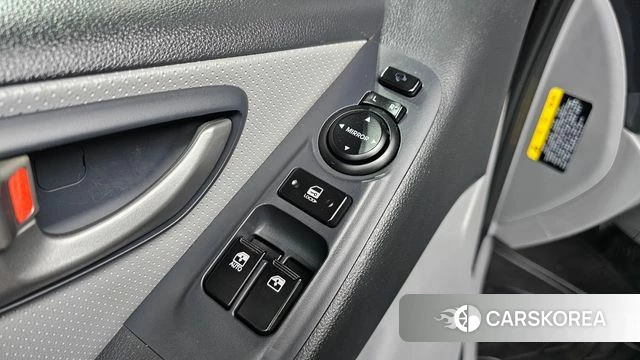 Hyundai The New Grand Starex id 4397750 из Кореи 19
