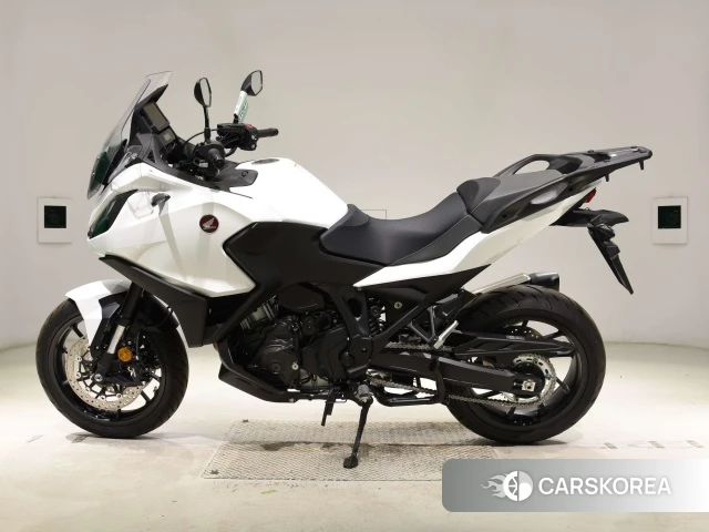 Проданный Honda NT1100 2023 из Японии