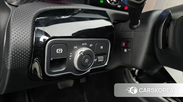 Mercedes-Benz A-Class W177 id 4773277 из Кореи 19
