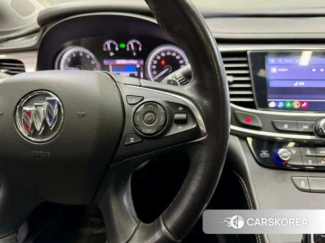 Buick Lacrosse id 3804909 из Китая 19
