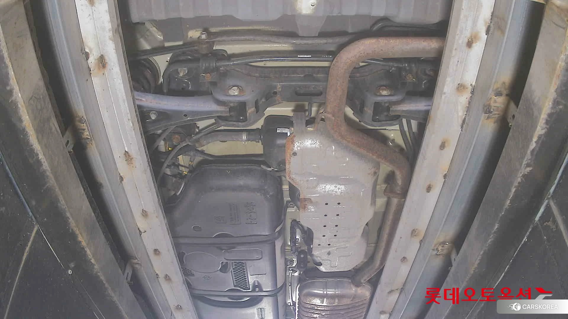 Kia Carnival id 4679356 из Кореи 19