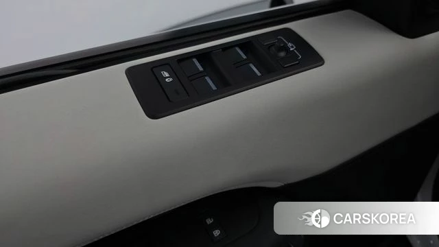 Land Rover Discovery 5 id 4516231 из Кореи 19
