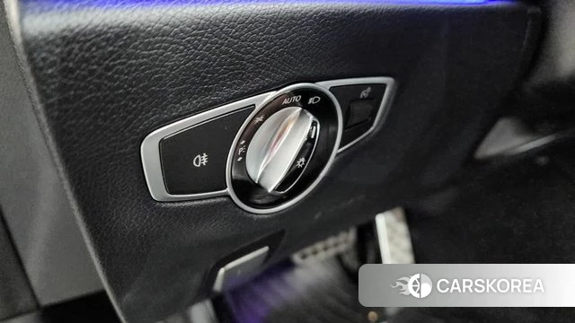 Mercedes-Benz E-Class W213 id 4873474 из Кореи 19
