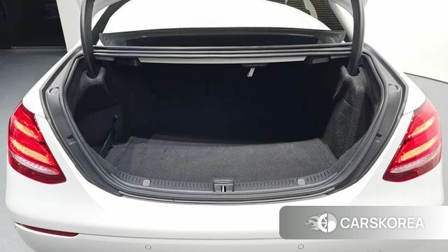 Mercedes-Benz E-Class W213 id 4542738 из Кореи 19