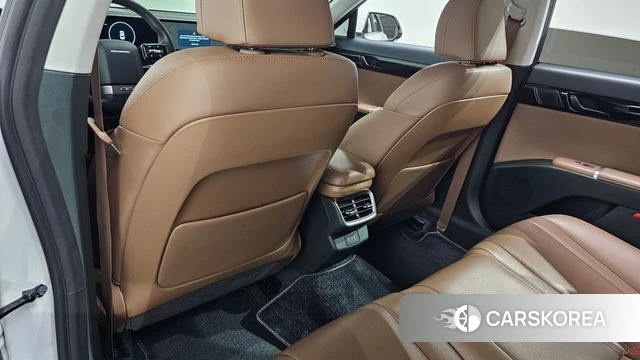 Hyundai Grandeur (GN7) id 4630856 из Кореи 19