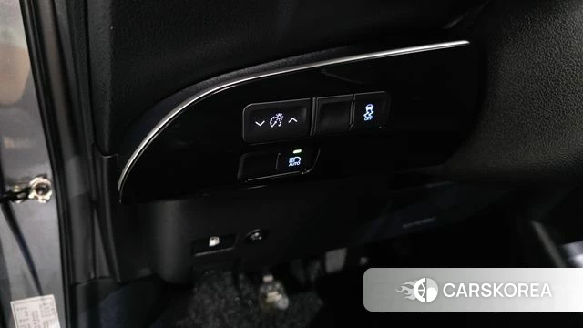 Toyota Prius 4th Generation id 4309391 из Кореи 19