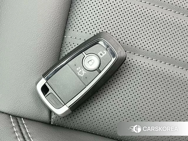 Ford Mondeo id 4207131 из Китая 19