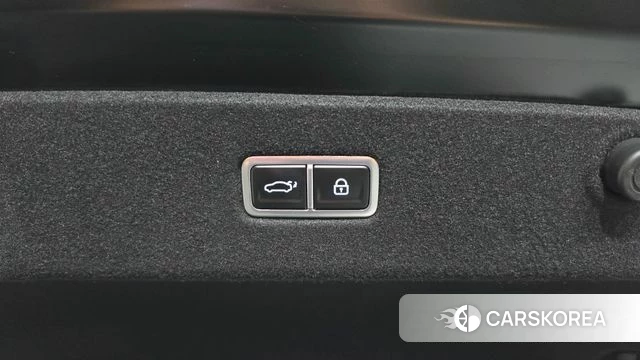 Hyundai Ionic 6 id 4879846 из Кореи 19