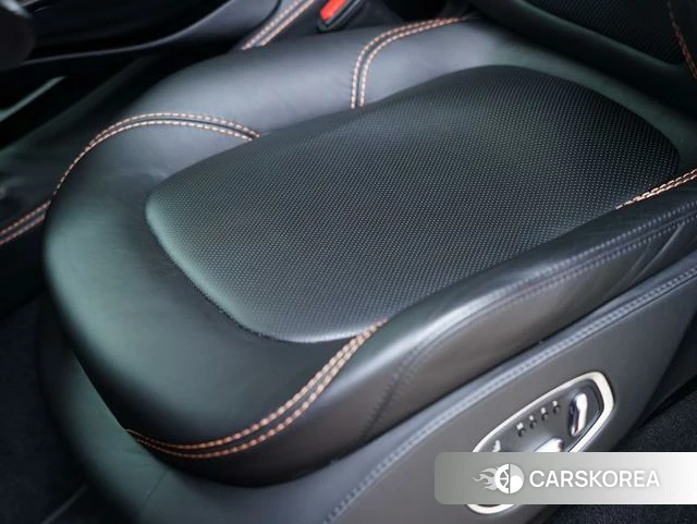 Aston Martin DBX id 4238604 из Китая 19