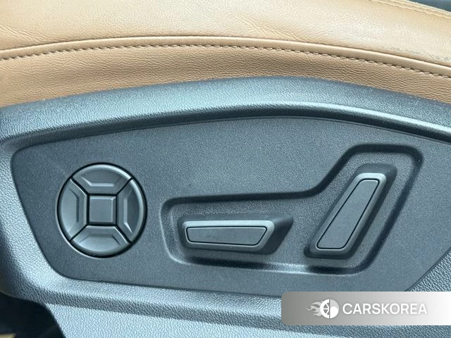 Audi Q7 id 4272096 из Китая 19