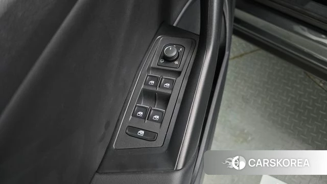 Volkswagen T-Roc id 4429211 из Кореи 19