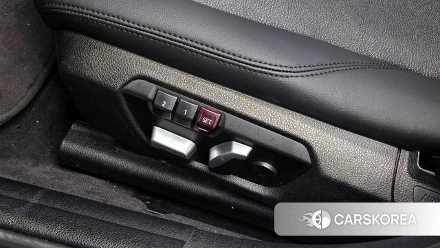 BMW 3 Series (F30) id 4371788 из Кореи 19