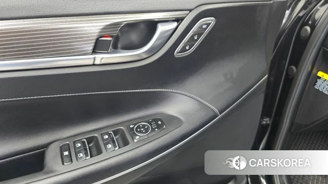 Hyundai Grandeur IG id 4699034 из Кореи 19