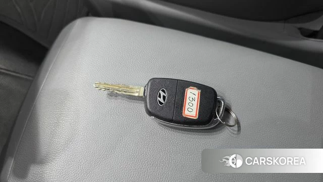 Hyundai The New Grand Starex id 4397692 из Кореи 19