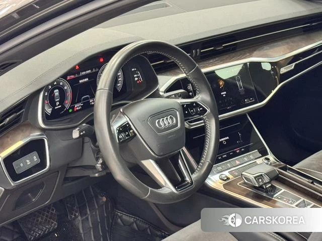 Audi A6L id 4275828 из Китая 19